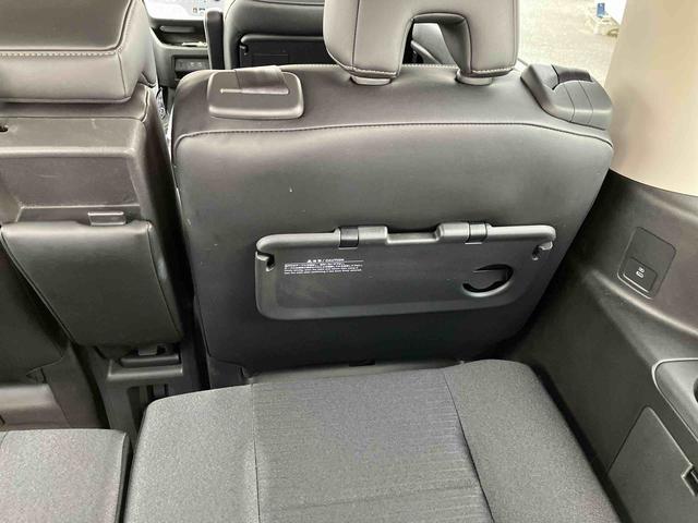 セレナｅ−パワー　ハイウェイスターＶディスプレイオーディオ（アマゾンアレクサ対応）　アラウンドビューモニター　純正ＥＴＣ２．０　電動パーキングブレーキ　両側電動スライドドア　インテリジェントクルーズコントロール　後席１１型テレビモニター（東京都）の中古車