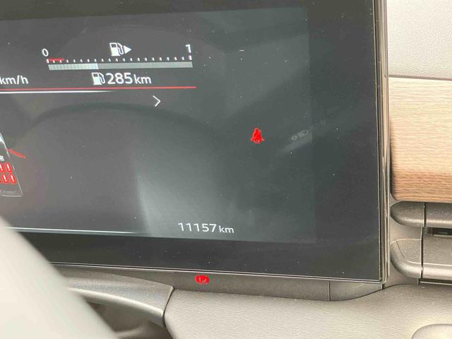 セレナｅ−パワー　ハイウェイスターＶディスプレイオーディオ（アマゾンアレクサ対応）　アラウンドビューモニター　純正ＥＴＣ２．０　電動パーキングブレーキ　両側電動スライドドア　インテリジェントクルーズコントロール　後席１１型テレビモニター（東京都）の中古車