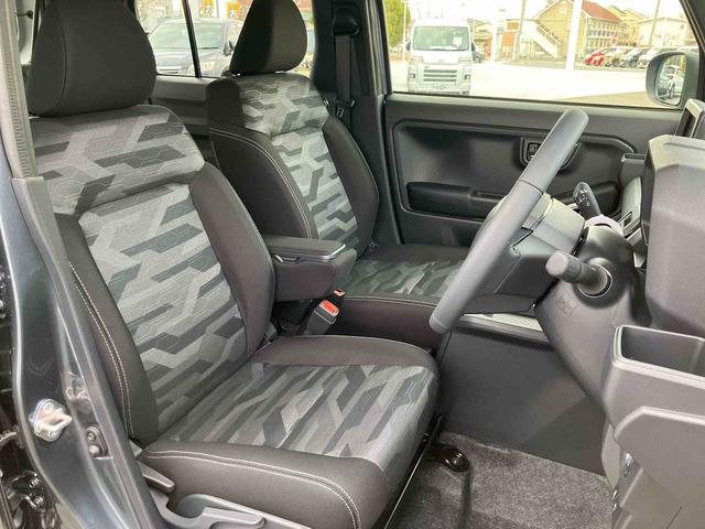 タフトGターボ クロムベンチャー届け出済み未使用車保証 新車保証・まごころ保証 1年間・走行距離無制限付き・オーディオレス車・LEDヘッドライト装備・LEDフォグランプ装備・シートヒーター装備(東京都)の中古車