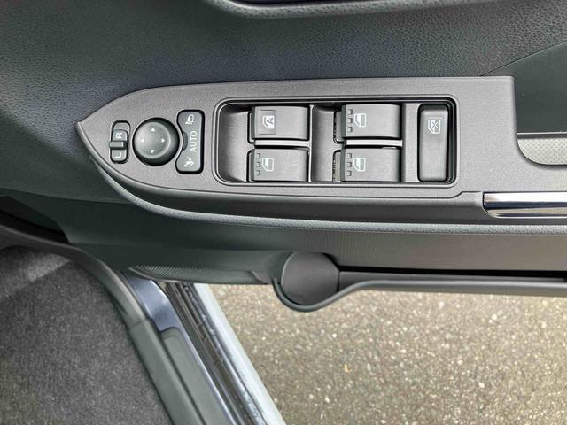 タントカスタムＲＳリミテッド　届け出済み未使用車保証　新車保証・まごころ保証　１年間・走行距離無制限付き（東京都）の中古車