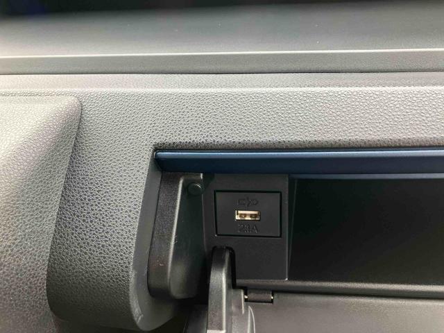 タントカスタムRS 9インチディスプレイオーディオ バックカメラ保証 新車保証・まごころ保証 1年間・走行距離無制限付き LEDヘッドランプ バックカメラ ディスプレイオーディオ キーフリーシステム 両側電動スライドドア オートライト 前席シートヒーター(東京都)の中古車