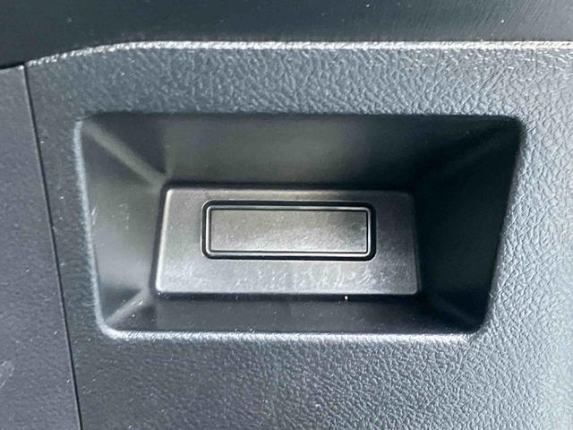 ヴィッツＦ保証　・まごころ保証　１年間・走行距離無制限付き（東京都）の中古車