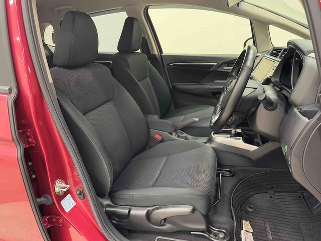 フィット１３Ｇ・Ｌ　ホンダセンシング　ナビ　バックカメラ　ＥＴＣ保証　まごころ保証　１年間・走行距離無制限付き　ナビゲーション　ＥＴＣ車載器　キーフリーシステム　ＬＥＤヘッドランプ　オートライト　クルーズコントロール　オートエアコン　パワーウインドウ（東京都）の中古車