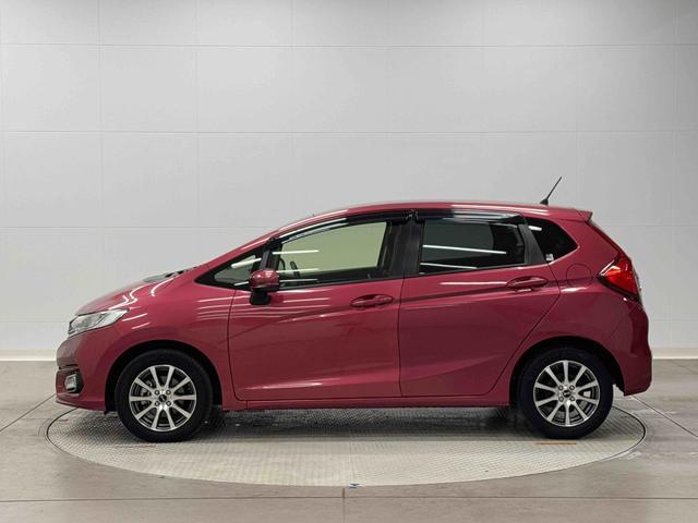 フィット１３Ｇ・Ｌ　ホンダセンシング　ナビ　バックカメラ　ＥＴＣ保証　まごころ保証　１年間・走行距離無制限付き　ナビゲーション　ＥＴＣ車載器　キーフリーシステム　ＬＥＤヘッドランプ　オートライト　クルーズコントロール　オートエアコン　パワーウインドウ（東京都）の中古車