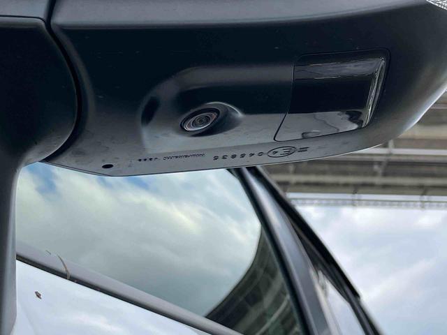 ヤリスクロスハイブリッドＺ　アドベンチャー　ディスプレイオーディオ保証　新車保証・まごころ保証　１年間・走行距離無制限付き　ディスプレイオーディオ　バックカメラ　ＥＴＣ車載器　ドライブレコーダー　キーフリーシステム　クルーズコントロール　ＬＥＤヘッドランプ（東京都）の中古車
