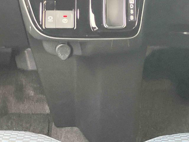 タントカスタムＲＳ　７インチナビ・パノラマカメラ備新車保証・まごころ保証　１年間・走行距離無制限インタークーラーターボエンジン　純正７型オールインワンナビ　パノラマモニター対応カメラ　両側電動スライドドア　両席シートヒーター　電動パーキングブレーキ（東京都）の中古車