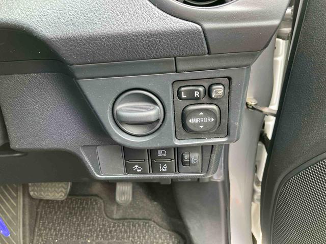 カローラフィールダー１．５Ｘ保証　まごころ保証　１年間・走行距離無制限付き（東京都）の中古車