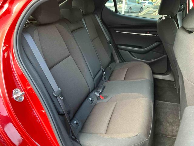 MAZDA3ファストバック15Sツーリング保証 まごころ保証 1年間・走行距離無制限付き(東京都)の中古車