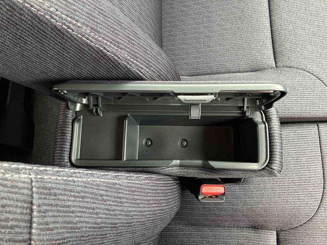 ムーヴＧ　届け出済み未使用車保証　新車保証・まごころ保証　１年間・走行距離無制限付き（東京都）の中古車