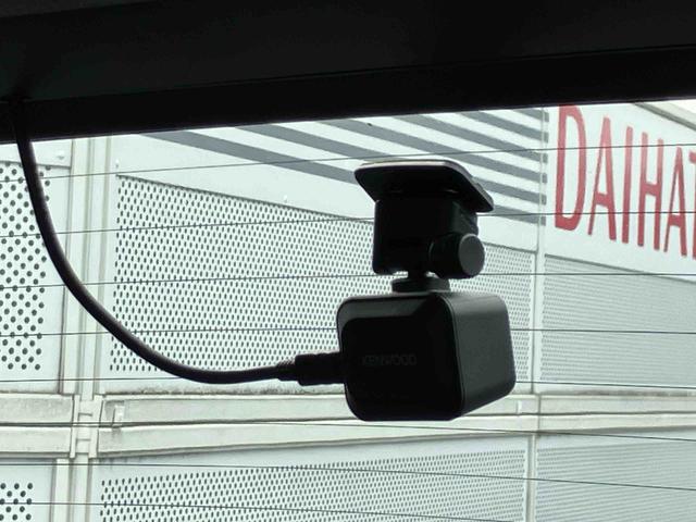 カローラスポーツハイブリッドG Z保証 新車保証・まごころ保証 1年間・走行距離無制限付き・ナビ・バックカメラ・ドラレコ・ETC装備・LEDヘッドライト装備(東京都)の中古車