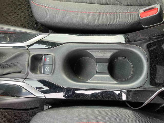カローラスポーツハイブリッドG Z保証 新車保証・まごころ保証 1年間・走行距離無制限付き・ナビ・バックカメラ・ドラレコ・ETC装備・LEDヘッドライト装備(東京都)の中古車
