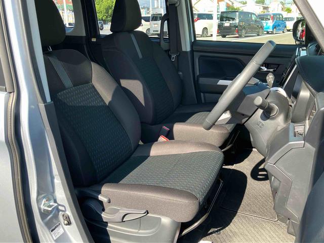 トールカスタムＧ　９インチディスプレイオーディオ　パノラマモニター保証　新車保証・まごころ保証　１年間・走行距離無制限付き・９インチディスプレイオーディオ装備・パノラマカメラ装備・ＬＥＤヘッドライト装備（東京都）の中古車