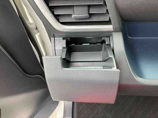 トールカスタムＧ　９インチディスプレイオーディオ　パノラマモニター保証　新車保証・まごころ保証　１年間・走行距離無制限付き・９インチディスプレイオーディオ装備・パノラマカメラ装備・ＬＥＤヘッドライト装備（東京都）の中古車