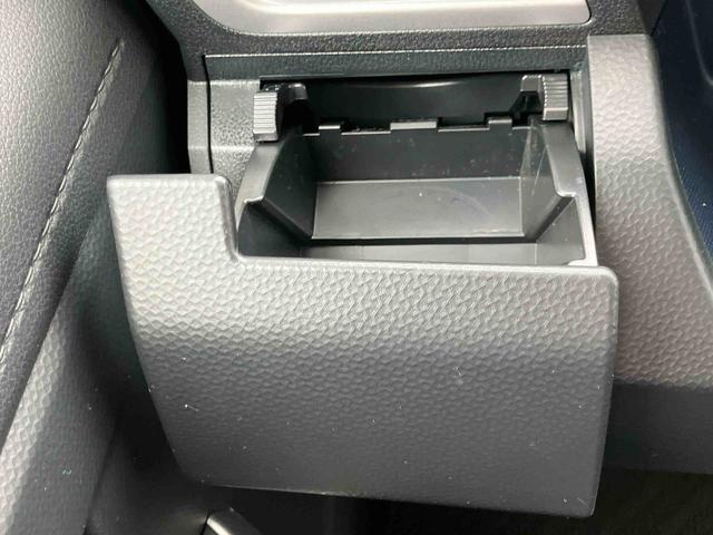 トールカスタムG ターボ9インチディスプレイオーディオ装備保証 新車保証・まごころ保証 1年間・走行距離無制限付き・9インチディスプレイオーディオ装備・LEDヘッドライト装備・パノラマカメラ装備(東京都)の中古車
