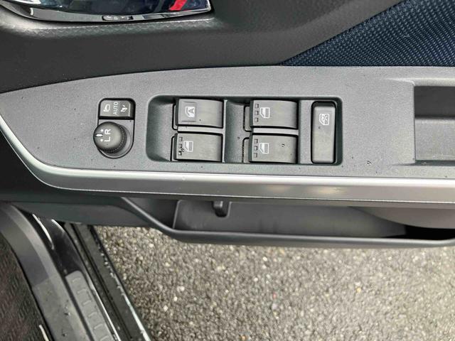 トールカスタムG ターボ9インチディスプレイオーディオ装備保証 新車保証・まごころ保証 1年間・走行距離無制限付き・9インチディスプレイオーディオ装備・LEDヘッドライト装備・パノラマカメラ装備(東京都)の中古車