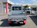 まごころ保証　１年間・走行距離無制限付き　４ＷＤ　５速マニュアル車　パワーウインドウ　キーレスエントリー　大型荷台作業灯　ディスプレイオーディオ　ＵＳＢ電源ソケット（東京都）の中古車