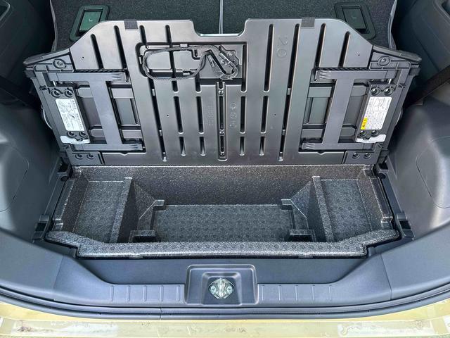 タントX LEDライト バックカメラ メモリナビブルートゥース アイドリングストップ車 ブレーキサポート 電動ミラー ナビTV USB接続 スマートキーシステム 禁煙 LEDライト キーレスキー Bカメラ 車線逸脱警報 メモリナビ(埼玉県)の中古車