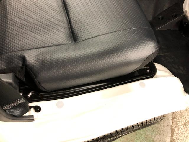 ハイゼットトラックジャンボスタンダード　４ＷＤ／走行６キロ／オートライト１年保証距離無制限　走行距離６キロ　４ＷＤ　ＡＴ車　助手席エアバッグ　クリアランスソナー　オートライト　アイドリングストップ　スペアキー（埼玉県）の中古車