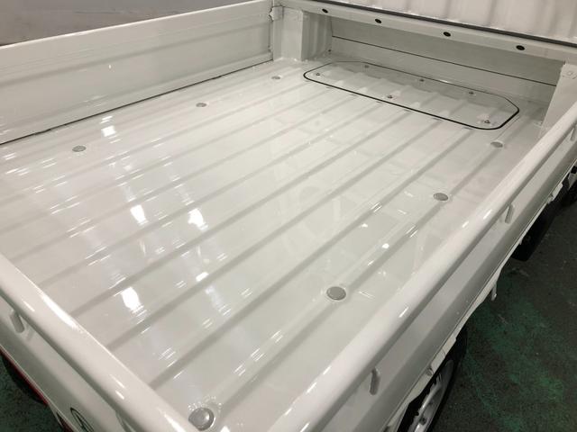 ハイゼットトラックジャンボスタンダード　４ＷＤ／走行６キロ／オートライト１年保証距離無制限　走行距離６キロ　４ＷＤ　ＡＴ車　助手席エアバッグ　クリアランスソナー　オートライト　アイドリングストップ　スペアキー（埼玉県）の中古車