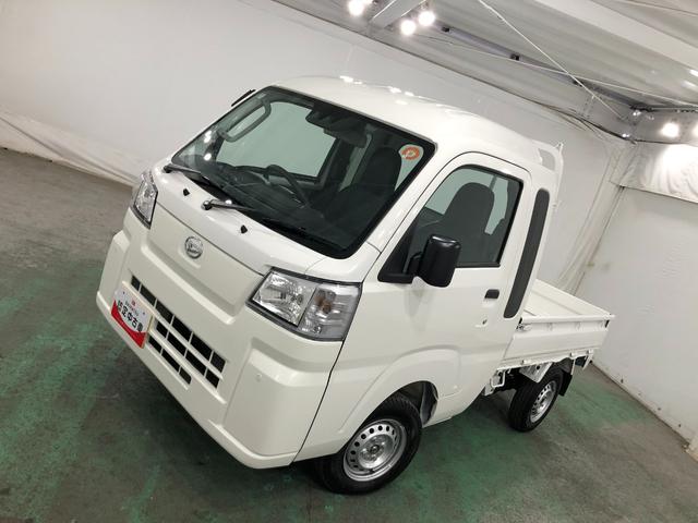 ハイゼットトラックジャンボスタンダード　４ＷＤ／走行６キロ／オートライト１年保証距離無制限　走行距離６キロ　４ＷＤ　ＡＴ車　助手席エアバッグ　クリアランスソナー　オートライト　アイドリングストップ　スペアキー（埼玉県）の中古車