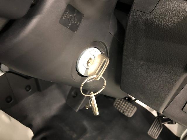 ハイゼットトラックジャンボスタンダード　４ＷＤ／走行６キロ／オートライト１年保証距離無制限　走行距離６キロ　４ＷＤ　ＡＴ車　助手席エアバッグ　クリアランスソナー　オートライト　アイドリングストップ　スペアキー（埼玉県）の中古車