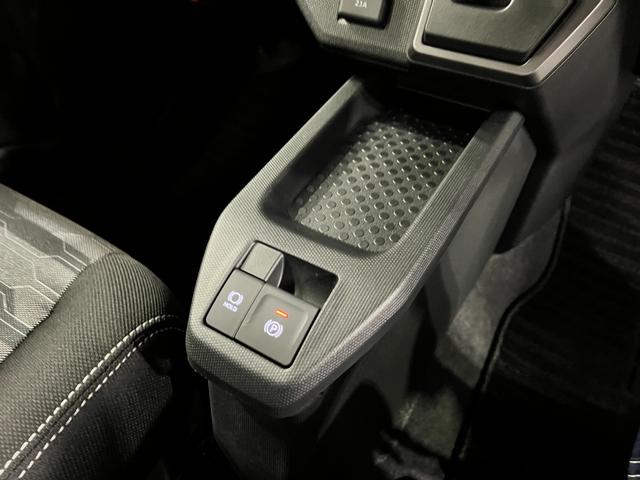 タフトＧ　クロムベンチャー　走行１１３４キロ／ＬＥＤヘッドライト一年保証・走行距離無制限　走行１１３４キロ　サイドエアバック　クリアランスソナー　オートマチックハイビーム　オートライト　ＬＥＤヘッドライト　シートヒーター（埼玉県）の中古車