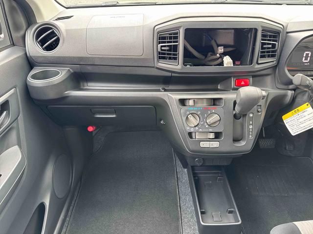 ミライースL SAIII 走行1138キロ/クリアランスソナー一年保証・走行距離無制限 走行1138キロ 助手席エアバック オートライト オートマチックハイビーム クリアランスソナー アイドリングストップ(埼玉県)の中古車