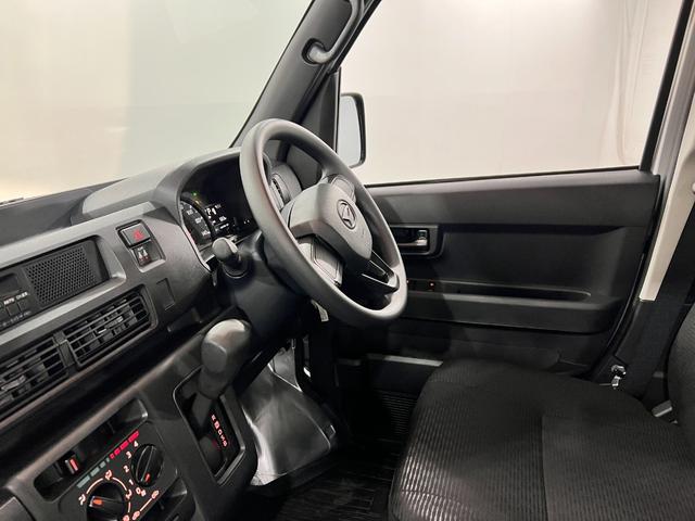 ハイゼットカーゴＤＸ　走行５８２キロ／クリアランスソナー／オートライト一年保証・走行距離無制限　走行５８２キロ　助手席エアバック　オートライト　オートマチックハイビーム　クリアランスソナー　アイドリングストップ（埼玉県）の中古車