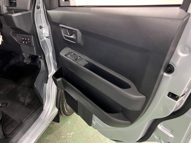 ハイゼットカーゴＤＸ　走行５８２キロ／クリアランスソナー／オートライト一年保証・走行距離無制限　走行５８２キロ　助手席エアバック　オートライト　オートマチックハイビーム　クリアランスソナー　アイドリングストップ（埼玉県）の中古車