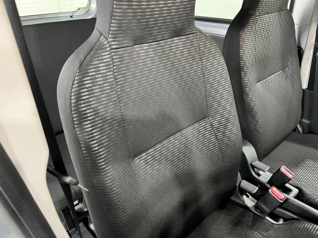 ハイゼットカーゴＤＸ　走行５８２キロ／クリアランスソナー／オートライト一年保証・走行距離無制限　走行５８２キロ　助手席エアバック　オートライト　オートマチックハイビーム　クリアランスソナー　アイドリングストップ（埼玉県）の中古車