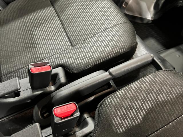 ハイゼットカーゴＤＸ　走行５８２キロ／クリアランスソナー／オートライト一年保証・走行距離無制限　走行５８２キロ　助手席エアバック　オートライト　オートマチックハイビーム　クリアランスソナー　アイドリングストップ（埼玉県）の中古車