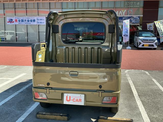 ハイゼットカーゴデッキバンＧ　走行１７８７キロ／フロアマット／当店試乗車ＵＰ（埼玉県）の中古車