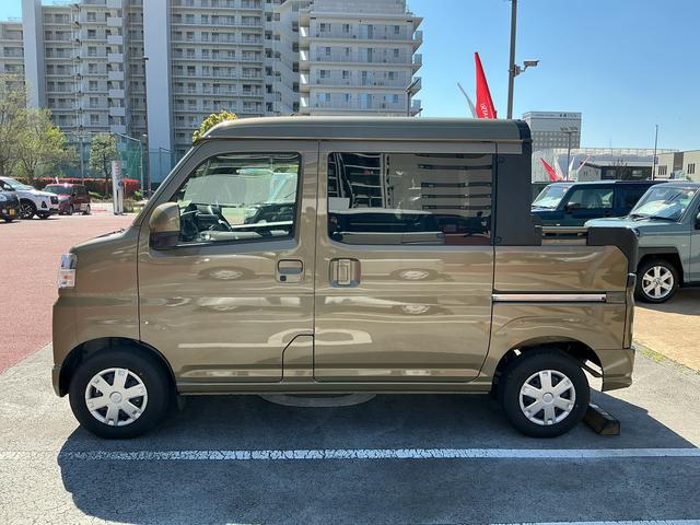 ハイゼットカーゴデッキバンＧ　走行１７８７キロ／フロアマット／当店試乗車ＵＰ（埼玉県）の中古車