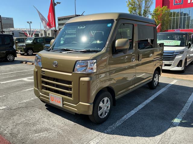 ハイゼットカーゴデッキバンＧ　走行１７８７キロ／フロアマット／当店試乗車ＵＰ（埼玉県）の中古車