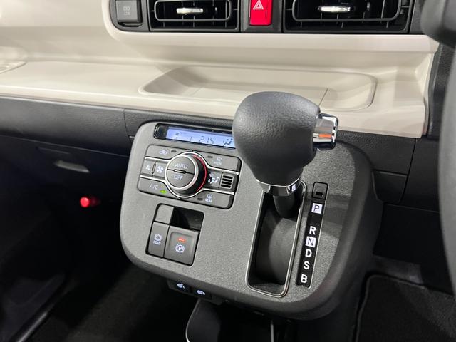 ムーヴキャンバスストライプスＧ　走行２６８２キロ／クリアランスソナー一年保証・走行距離無制限　走行２６８２キロ　サイドエアバック　クリアランスソナー　オートマチックハイビーム　オートライト　ＬＥＤヘッドライト　ベンチシート　シートヒーター　両側電動スライドドア（埼玉県）の中古車