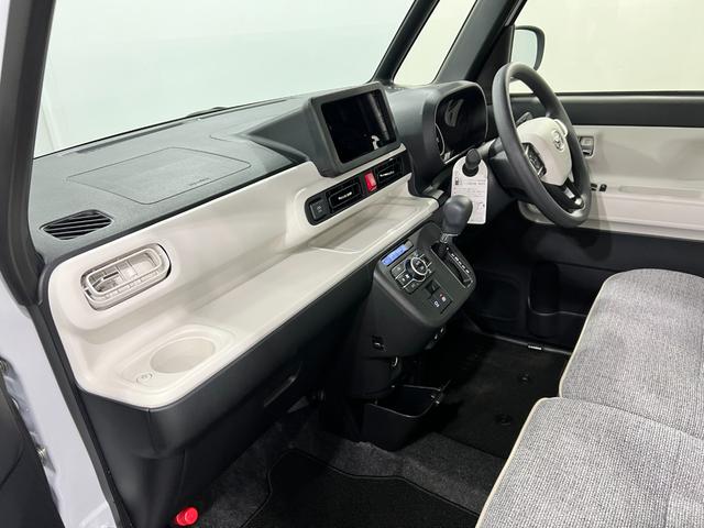 ムーヴキャンバスストライプスＧ　走行２６８２キロ／クリアランスソナー一年保証・走行距離無制限　走行２６８２キロ　サイドエアバック　クリアランスソナー　オートマチックハイビーム　オートライト　ＬＥＤヘッドライト　ベンチシート　シートヒーター　両側電動スライドドア（埼玉県）の中古車