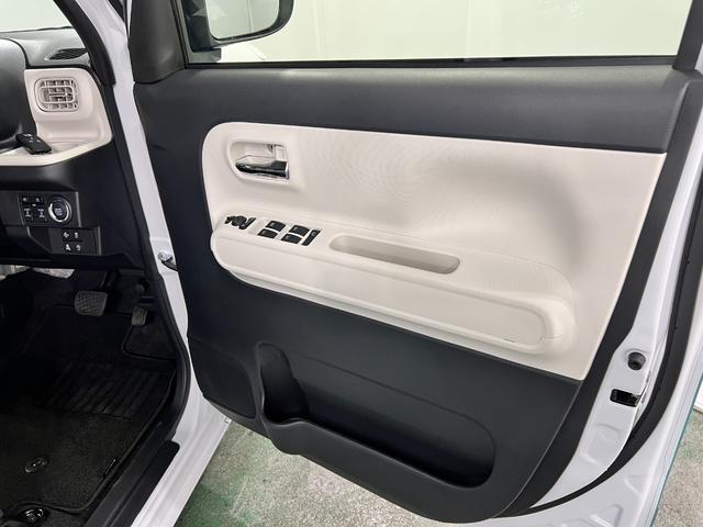 ムーヴキャンバスストライプスＧ　走行２６８２キロ／クリアランスソナー一年保証・走行距離無制限　走行２６８２キロ　サイドエアバック　クリアランスソナー　オートマチックハイビーム　オートライト　ＬＥＤヘッドライト　ベンチシート　シートヒーター　両側電動スライドドア（埼玉県）の中古車