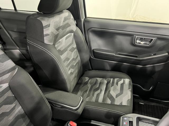 タフトＧ　ダーククロムベンチャー　走行１３０８キロ／オートライト一年保証・走行距離無制限　走行１３０８キロ　サイドエアバック　クリアランスソナー　オートマチックハイビーム　オートライト　ＬＥＤヘッドライ　シートヒーター（埼玉県）の中古車