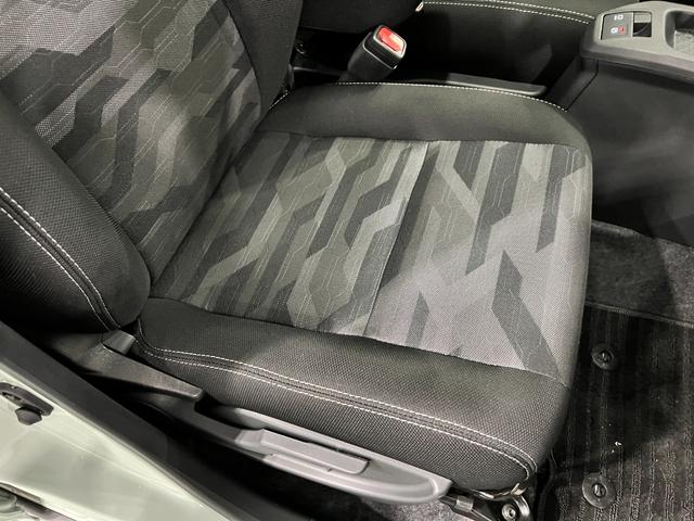 タフトＧ　ダーククロムベンチャー　走行１３０８キロ／オートライト一年保証・走行距離無制限　走行１３０８キロ　サイドエアバック　クリアランスソナー　オートマチックハイビーム　オートライト　ＬＥＤヘッドライ　シートヒーター（埼玉県）の中古車