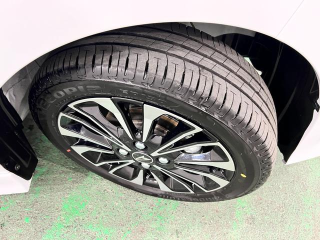 タントカスタムＲＳリミテッド　走行９０７０キロ／両側電動スライド一年保証・走行距離無制限　走行９０７０キロ　サイドエアバック　クリアランスソナー　オートマチックハイビーム　オートライト　ＬＥＤヘッドライト　ベンチシート　シートヒーター　両側電動スライドドア（埼玉県）の中古車