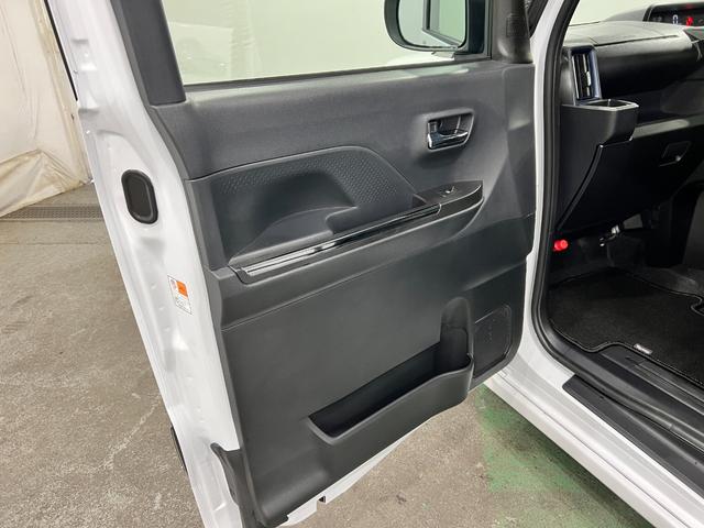 タントカスタムＲＳリミテッド　走行９０７０キロ／両側電動スライド一年保証・走行距離無制限　走行９０７０キロ　サイドエアバック　クリアランスソナー　オートマチックハイビーム　オートライト　ＬＥＤヘッドライト　ベンチシート　シートヒーター　両側電動スライドドア（埼玉県）の中古車