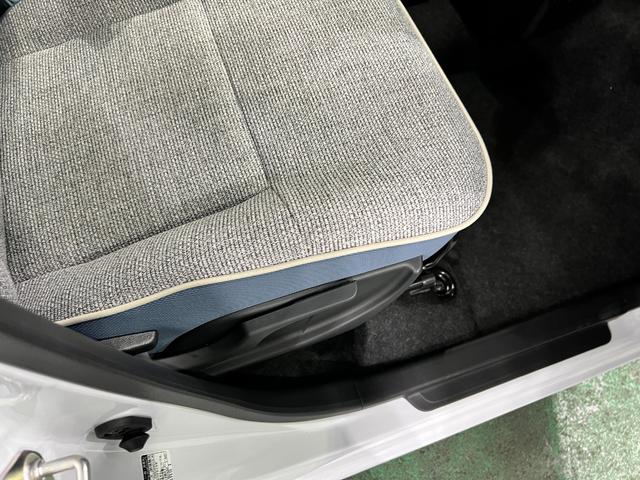 ムーヴキャンバスストライプスＧターボ　走行１５１３キロ／ＬＥＤヘッドライト一年保証・走行距離無制限　走行１５１３キロ　サイドエアバック　クリアランスソナー　オートマチックハイビーム　オートライト　ＬＥＤヘッドライト　ベンチシート　シートヒーター　両側電動スライドドア（埼玉県）の中古車