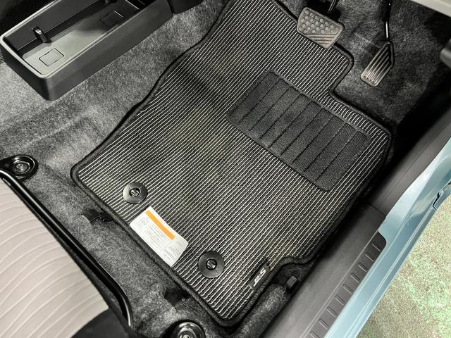 ミライースＸ　ＳＡIII　走行１２４キロ／ＬＥＤヘッドライト一年保証・走行距離無制限　走行１２４キロ　助手席エアバック　オートライト　オートマチックハイビーム　クリアランスソナー　アイドリングストップ（埼玉県）の中古車