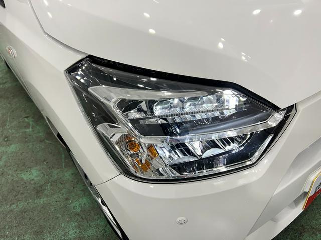 ミライースＸ　ＳＡIII　走行９１キロ／ＬＥＤヘッドランプ／純正マット１年保証距離無制限　走行距離９１キロ　純正カーペットマット　助手席エアバッグ　クリアランスソナー　ＬＥＤヘッドランプ　アイドリングストップ　電動格納式ドアミラー（埼玉県）の中古車