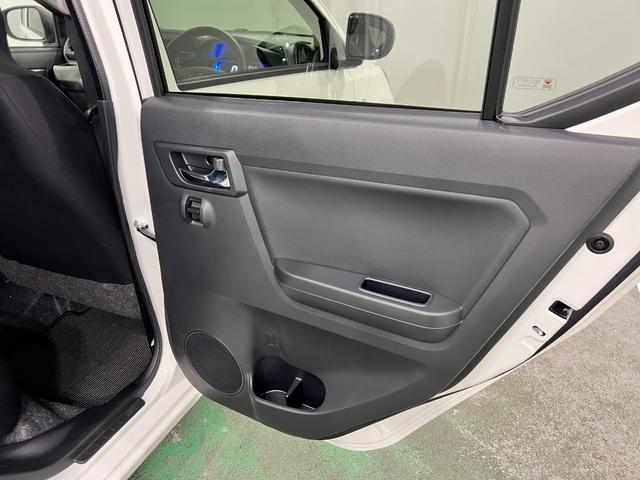ミライースＸ　ＳＡIII　走行９１キロ／ＬＥＤヘッドランプ／純正マット１年保証距離無制限　走行距離９１キロ　純正カーペットマット　助手席エアバッグ　クリアランスソナー　ＬＥＤヘッドランプ　アイドリングストップ　電動格納式ドアミラー（埼玉県）の中古車