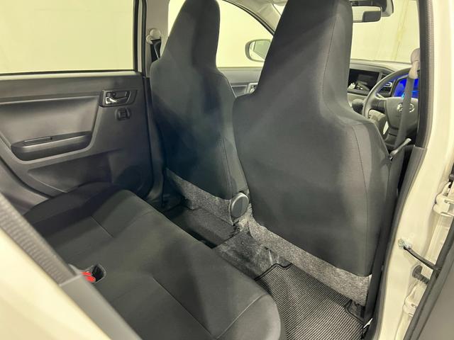 ミライースＸ　ＳＡIII　走行９１キロ／ＬＥＤヘッドランプ／純正マット１年保証距離無制限　走行距離９１キロ　純正カーペットマット　助手席エアバッグ　クリアランスソナー　ＬＥＤヘッドランプ　アイドリングストップ　電動格納式ドアミラー（埼玉県）の中古車
