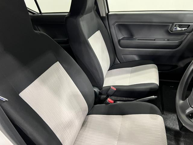 ミライースＸ　ＳＡIII　走行９１キロ／ＬＥＤヘッドランプ／純正マット１年保証距離無制限　走行距離９１キロ　純正カーペットマット　助手席エアバッグ　クリアランスソナー　ＬＥＤヘッドランプ　アイドリングストップ　電動格納式ドアミラー（埼玉県）の中古車