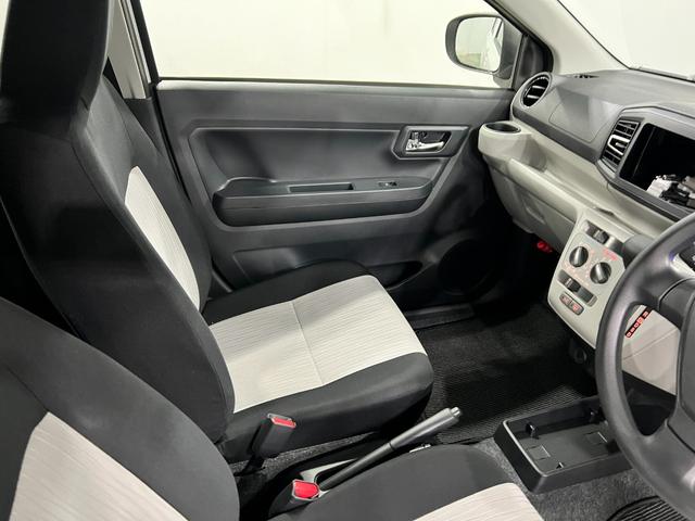 ミライースＸ　ＳＡIII　走行９１キロ／ＬＥＤヘッドランプ／純正マット１年保証距離無制限　走行距離９１キロ　純正カーペットマット　助手席エアバッグ　クリアランスソナー　ＬＥＤヘッドランプ　アイドリングストップ　電動格納式ドアミラー（埼玉県）の中古車
