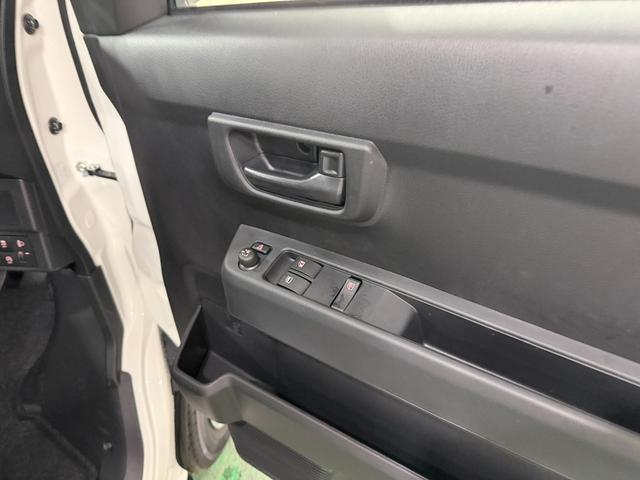 ハイゼットカーゴクルーズ 走行4キロ/登録済未使用車一年保証・走行距離無制限 走行4キロ 助手席エアバック オートライト オートマチックハイビーム クリアランスソナー アイドリングストップ(埼玉県)の中古車