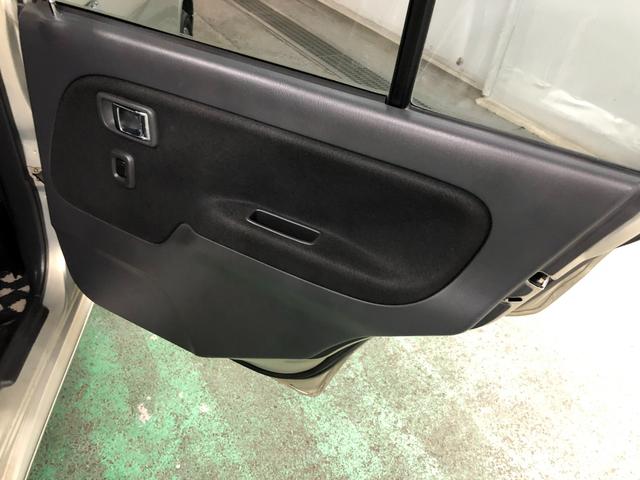 ミラジーノミニライトスペシャル　車検整備付／走行距離２７３３５キロ１年保証距離無制限　走行距離２７３３５キロ　ＡＴ車　本革シート　マニュアルエアコン　ラジオ　純正カーペットマット　ロングバイザー（埼玉県）の中古車